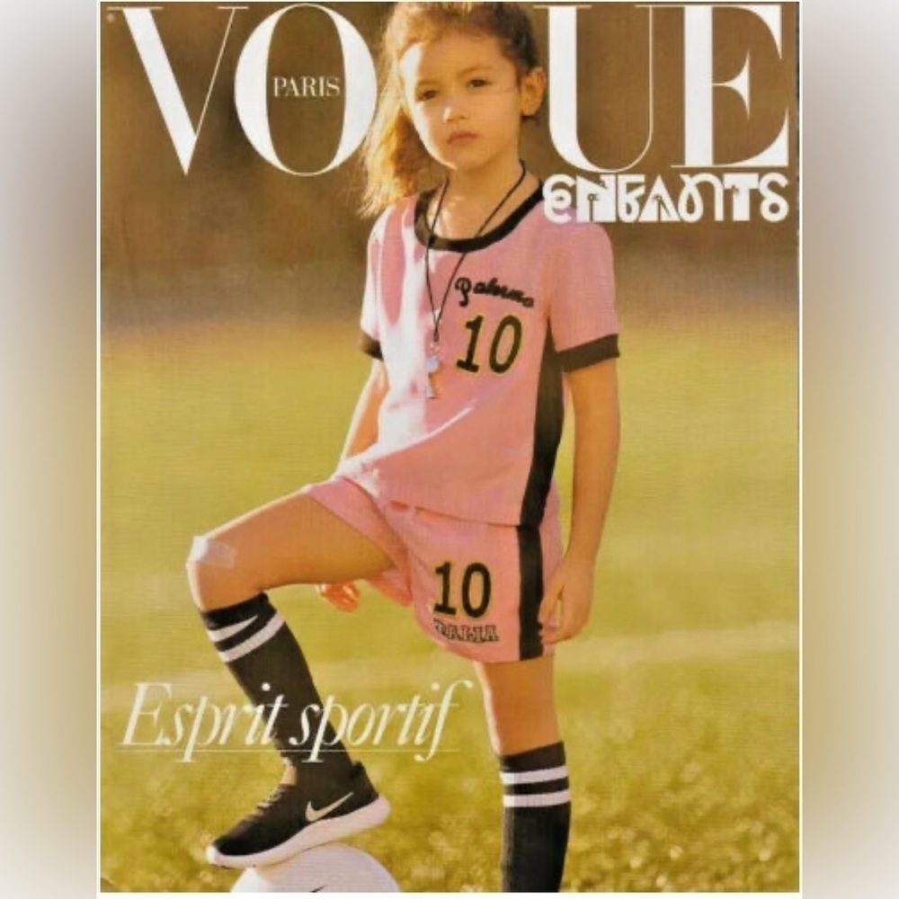 VOGUE Paris Supplement 976 Spécial Enfants kid Avril 2017 Children Fas…